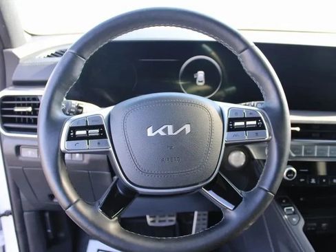 Used 2025 Kia Telluride SX X-Line AWD/4WD image 14