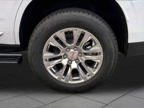 New 2026 GMC Yukon Denali w/ Sun & Power Step Package AWD/4WD image 11