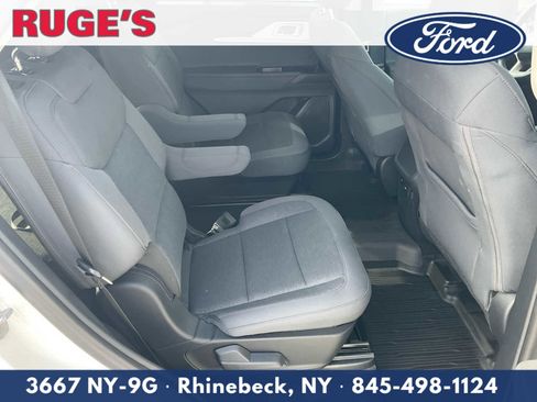 Used 2025 Ford Explorer Active image 12