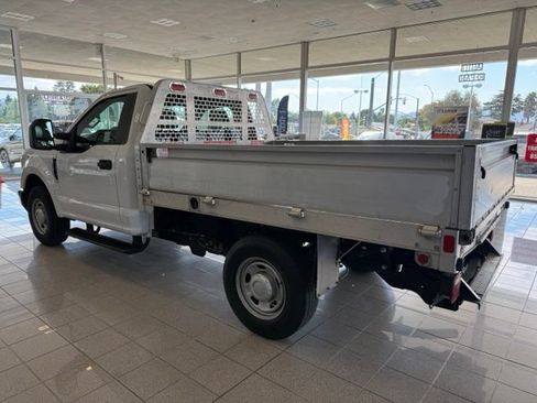 Used 2017 Ford F250 XL RWD image 5