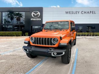 Used 2025 Jeep Wrangler Unlimited Sahara AWD/4WD video 1