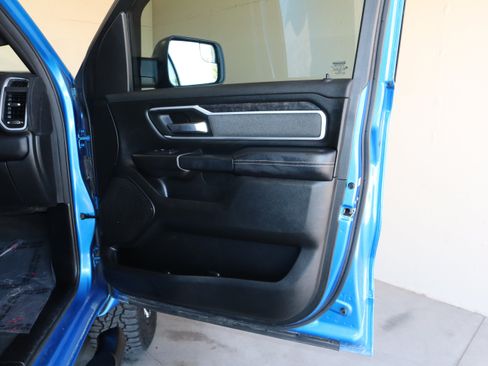 Used 2022 RAM 1500 Big Horn AWD/4WD image 41