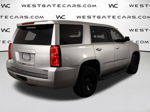 Used 2019 Chevrolet Tahoe 2WD w/ Enhanced Driver Alert Package image 4