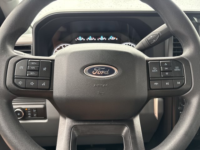 Used 2024 Ford F250 XL w/ STX Appearance Package AWD/4WD image 16