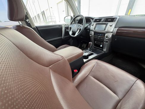 Used 2019 Toyota 4Runner Limited RWD image 23