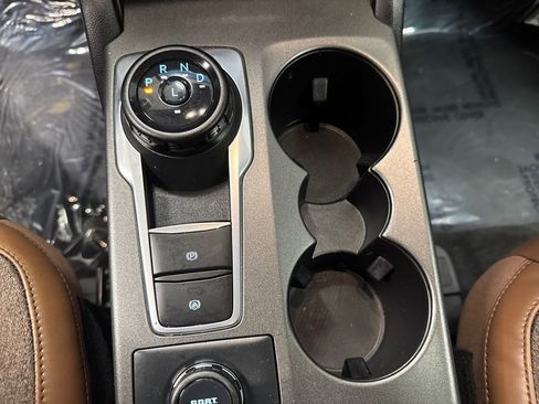 Certified 2025 Ford Bronco Sport Outer Banks w/ Outer Banks Tech Package+ AWD/4WD image 26