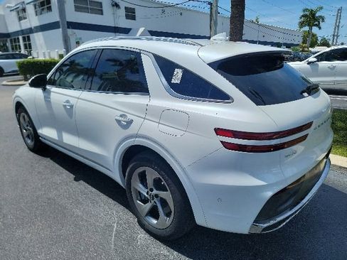 Certified 2026 Genesis GV70 2.5T Advanced AWD/4WD image 2