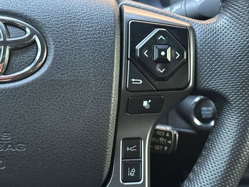 Used 2021 Toyota Tacoma TRD Off-Road w/ Technology Package AWD/4WD image 27