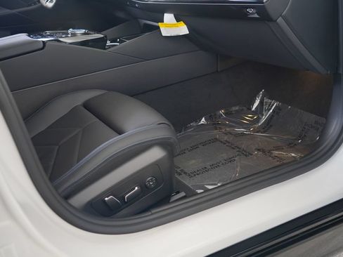 New 2026 BMW 530i w/ M Sport Package RWD image 16