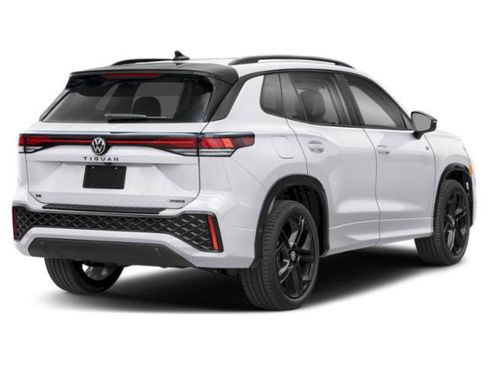New 2026 Volkswagen Tiguan SE R-Line AWD/4WD image 2