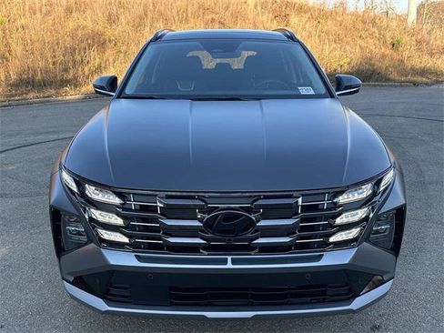 New 2025 Hyundai Tucson Limited image 8