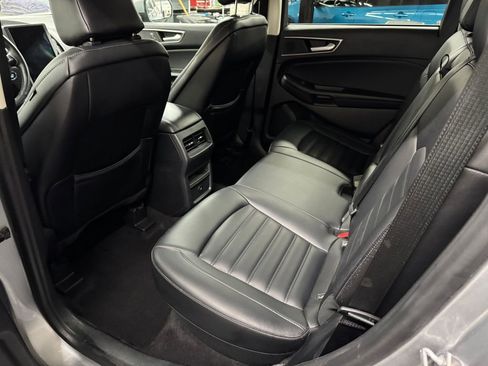 Used 2024 Ford Edge SEL image 15