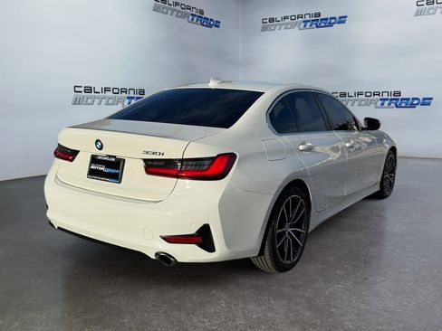 Used 2019 BMW 330i Sedan w/ Convenience Package image 5