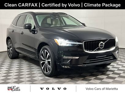 Used 2022 Volvo XC60 B5 Momentum w/ Advanced Package