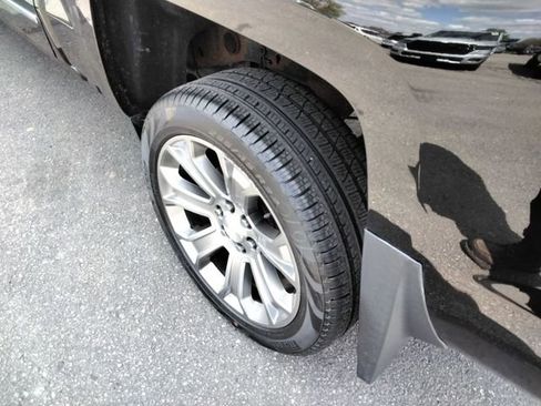 Used 2018 Chevrolet Silverado 1500 High Country AWD/4WD image 19