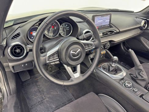Used 2020 MAZDA MX-5 Miata RF Club w/ Brembo/BBS Recaro Package image 11