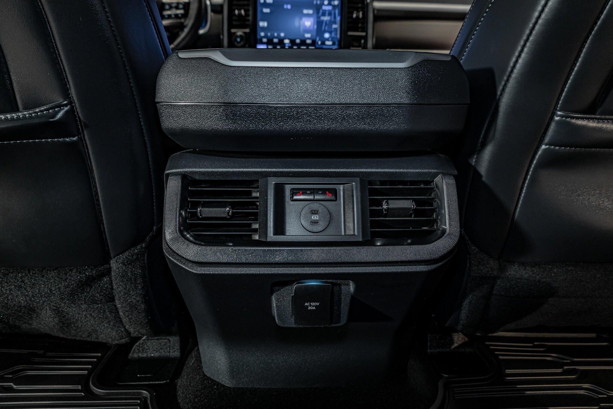 Used 2025 Ford F150 Platinum AWD/4WD image 26