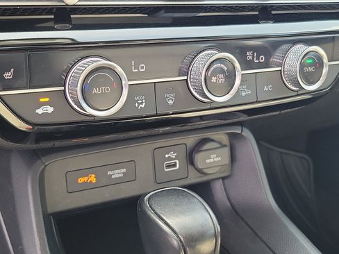 Used 2022 Honda Civic EX image 25