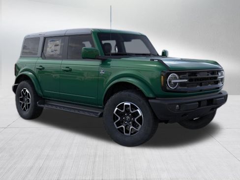 New 2025 Ford Bronco Outer Banks AWD/4WD image 7
