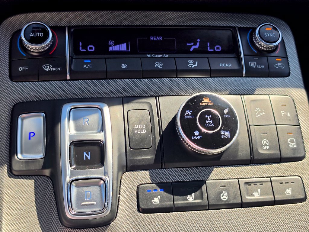 Used 2022 Hyundai Palisade Limited w/ Cargo Package AWD/4WD image 30