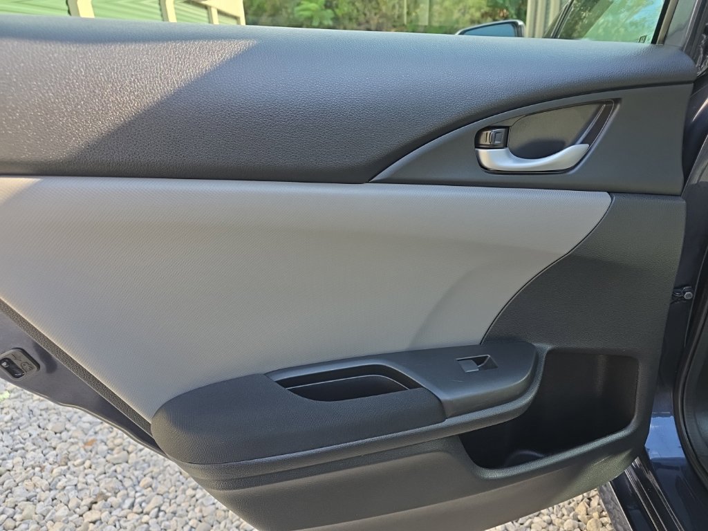Used 2020 Honda Civic LX image 13