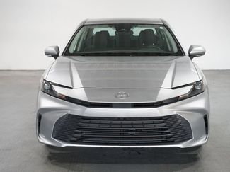 Used 2025 Toyota Camry LE video 2