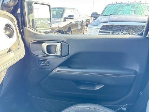 Used 2025 Jeep Wrangler Sahara 4xe image 24