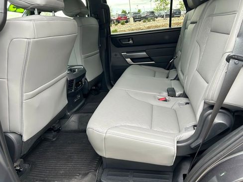 Used 2025 Toyota Sequoia SR5 w/ SR5 Premium Package AWD/4WD image 25