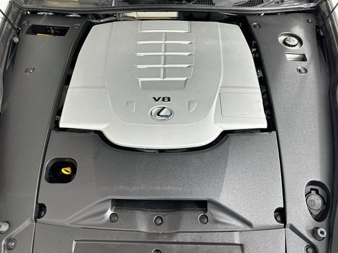 Used 2016 Lexus LS 460 w/ Comfort Package RWD image 31