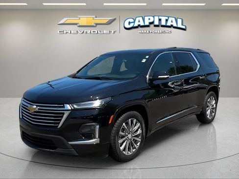 Used 2023 Chevrolet Traverse Premier w/ LPO, Cargo Package AWD/4WD image 1