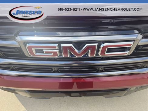Used 2026 GMC Terrain AT4 w/ Convenience Package III AWD/4WD image 30