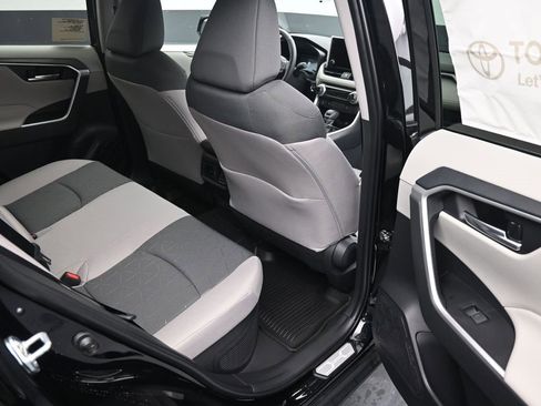 New 2025 Toyota RAV4 XLE image 11