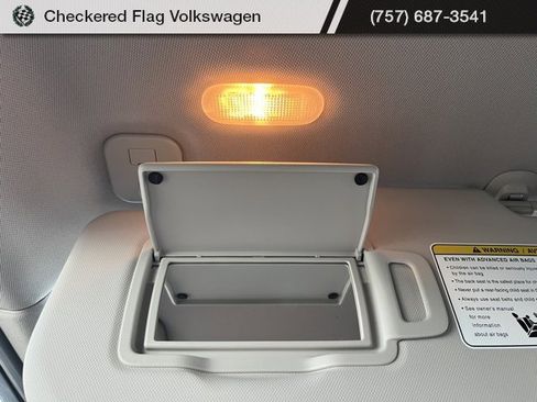 Used 2023 Nissan Rogue SV image 42