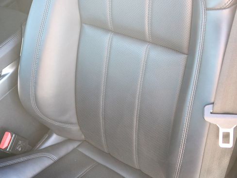 Used 2022 Land Rover Range Rover Sport HSE Dynamic image 23