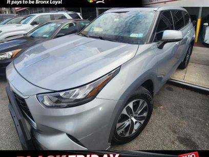 Used 2020 Toyota Highlander XLE