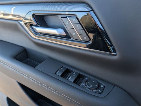 New 2026 GMC Yukon Elevation image 31