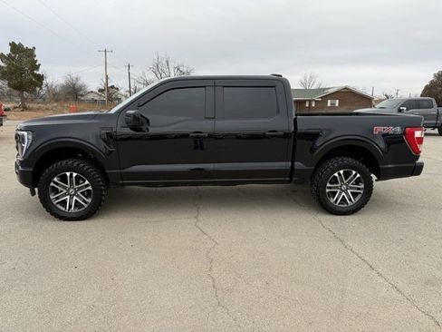 Used 2021 Ford F150 XL w/ STX Appearance Package image 4