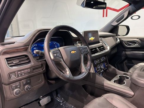 Used 2022 Chevrolet Tahoe LT w/ Luxury Package AWD/4WD image 9