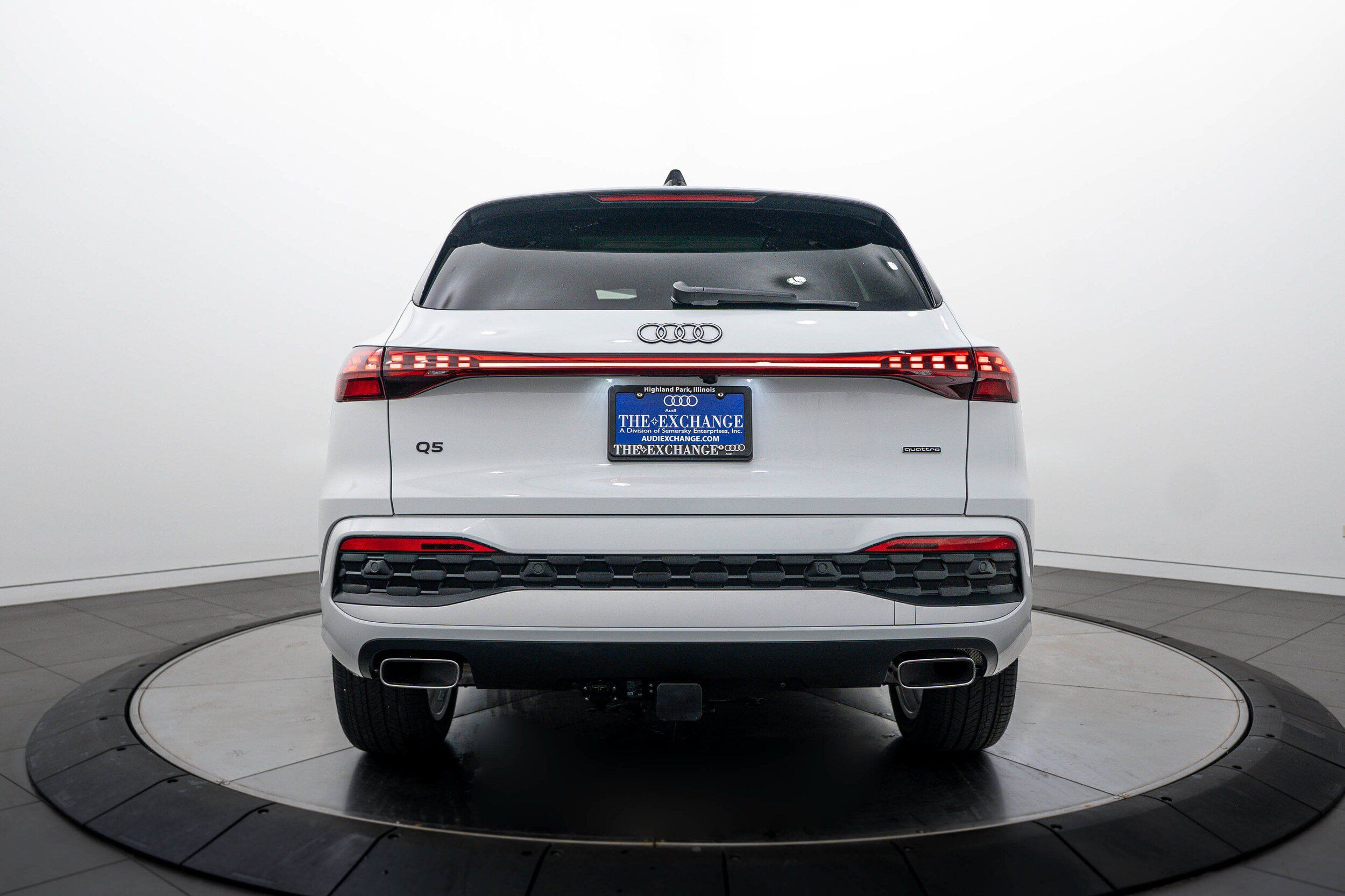 Used 2025 Audi Q5 Premium Plus AWD/4WD image 21