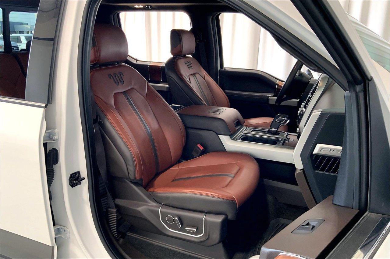 Used 2018 Ford F150 King Ranch w/ Equipment Group 601A Luxury AWD/4WD image 16
