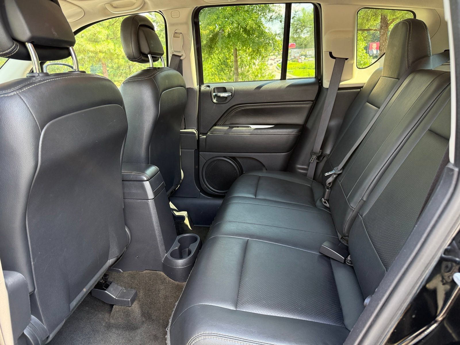 Used 2017 Jeep Compass High Altitude FWD image 37