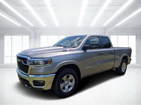Used 2025 RAM 1500 Big Horn RWD image 7