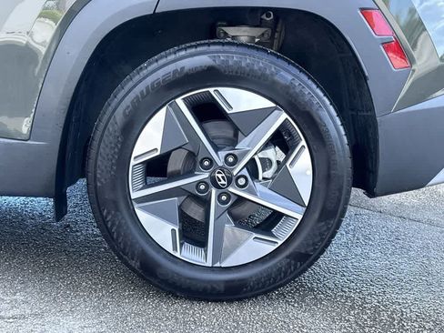 Used 2025 Hyundai Tucson SEL FWD image 11