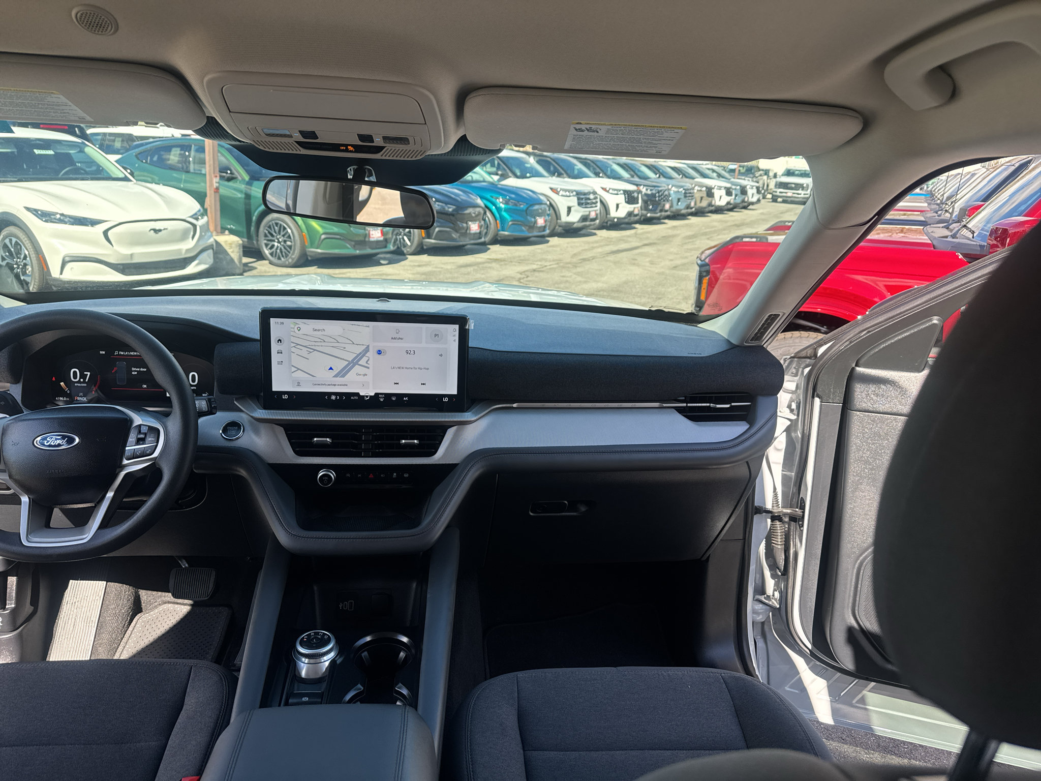 Used 2026 Ford Explorer Active RWD image 24