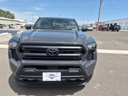 New 2026 Toyota Tacoma SR5 AWD/4WD image 8