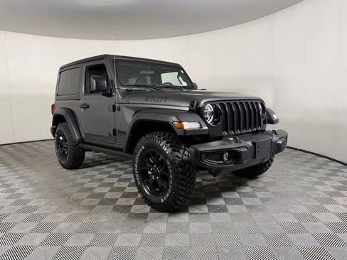 Used 2022 Jeep Wrangler Sport AWD/4WD image 4