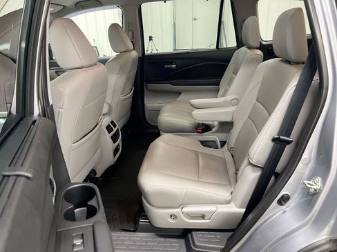 Used 2020 Honda Pilot Elite image 23