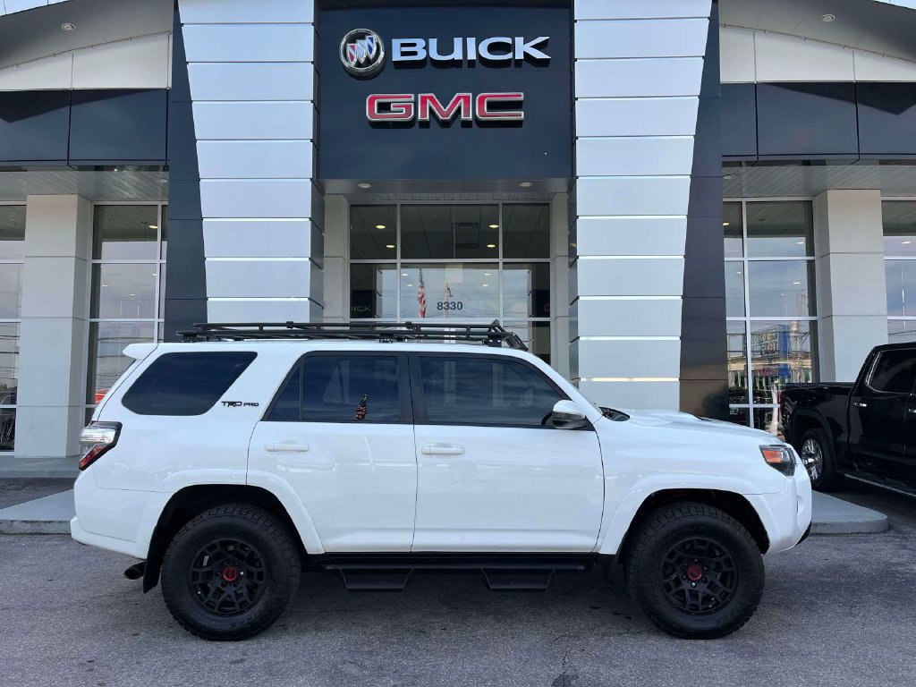 Used 2021 Toyota 4Runner TRD Pro AWD/4WD image 2