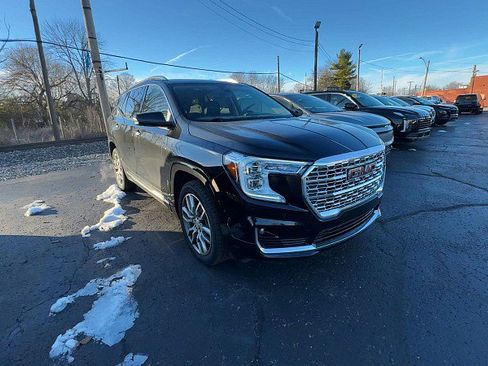 Used 2022 GMC Terrain Denali w/ Denali Premium Package image 7