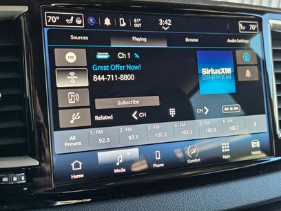 Certified 2024 Chrysler Pacifica Touring-L